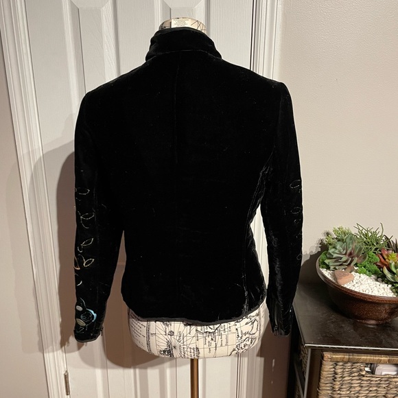 Velvet Vintage Embellished Embroidery Floral Whimsgoth Cottage Western Folkloric - Picture 8 of 8